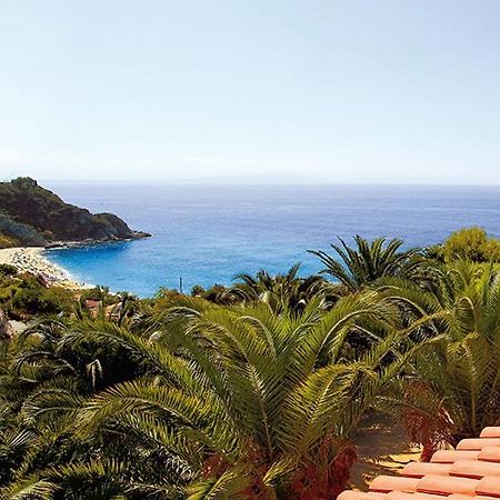 Hotel Grotticelle Capo Vaticano Bagian luar foto