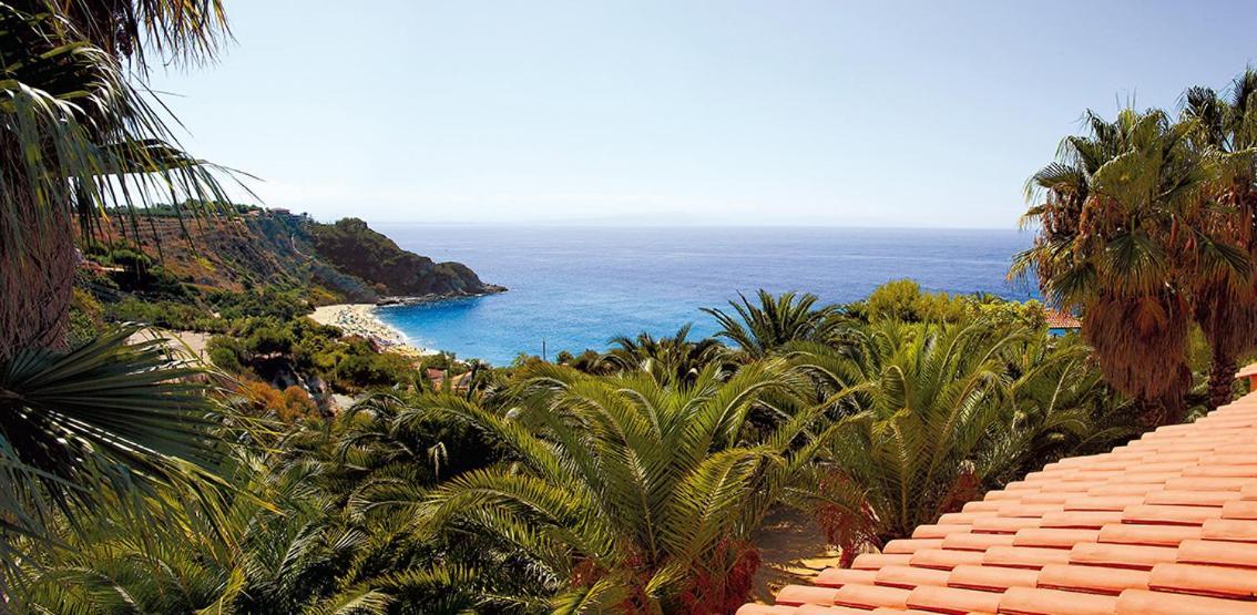 Hotel Grotticelle Capo Vaticano Bagian luar foto